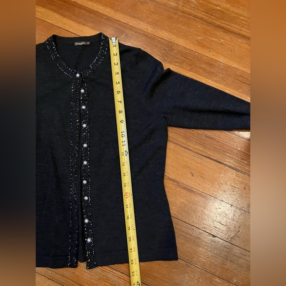 J. McLaughlin 100% Merino Wool Cardigan with Buttons, Size Medium - Picture 7 of 9